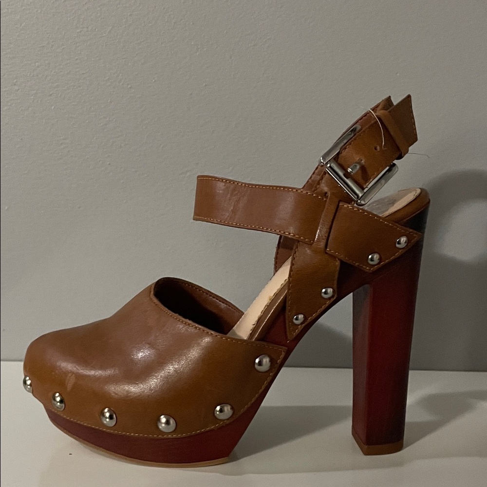 Vince Camuto Brown Leather Platform Mules